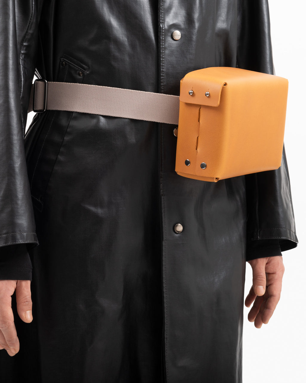 Mod. 021 in Camel