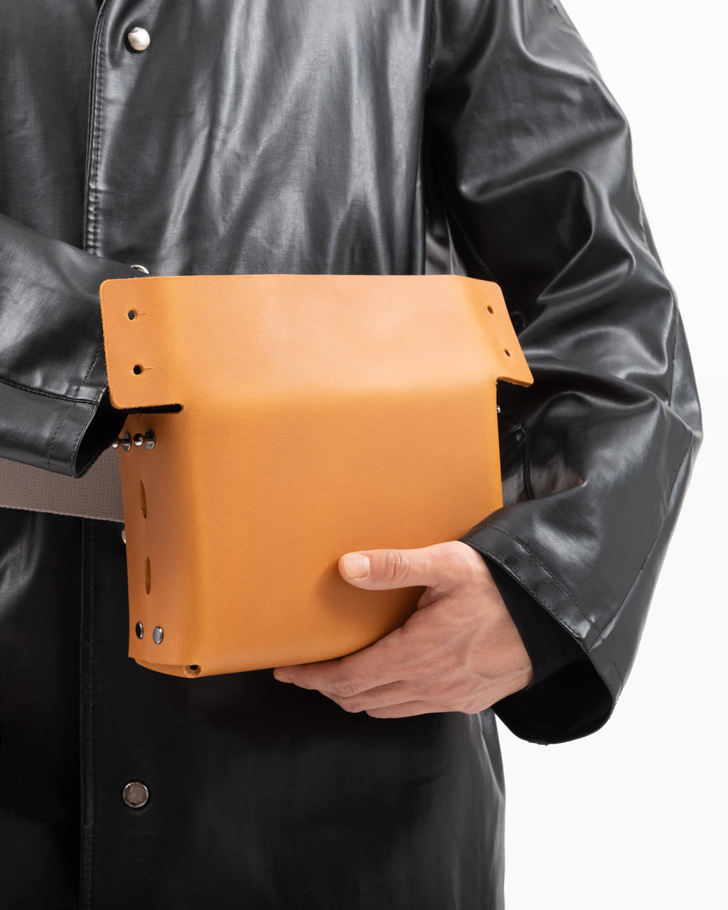 Mod. 021 in Camel
