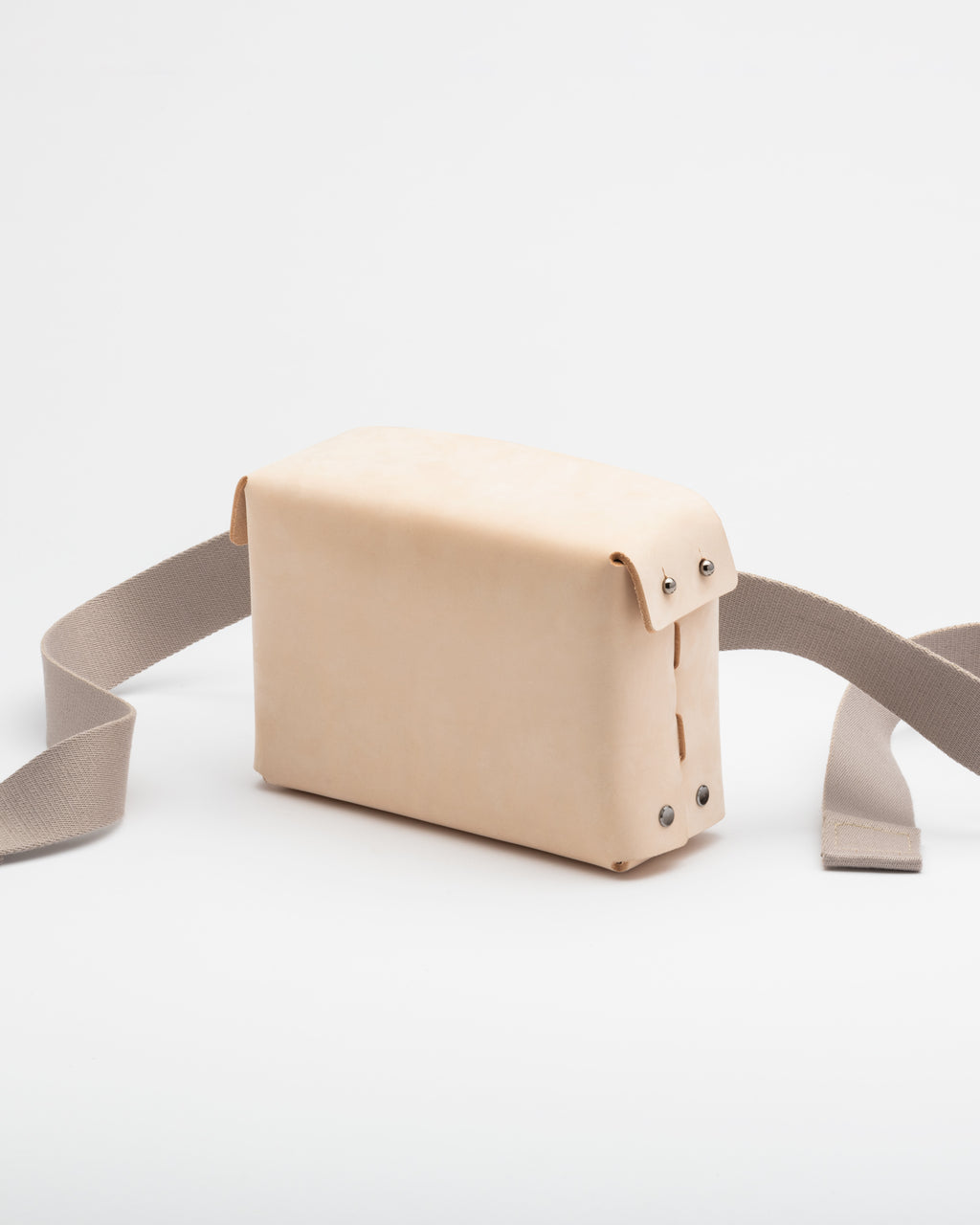 Mod. 021 in Nude Nubuck