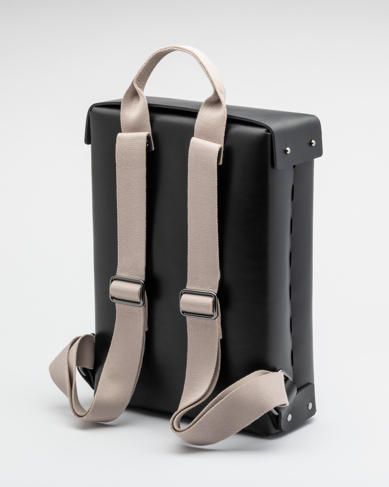 Mod. 035 in Black