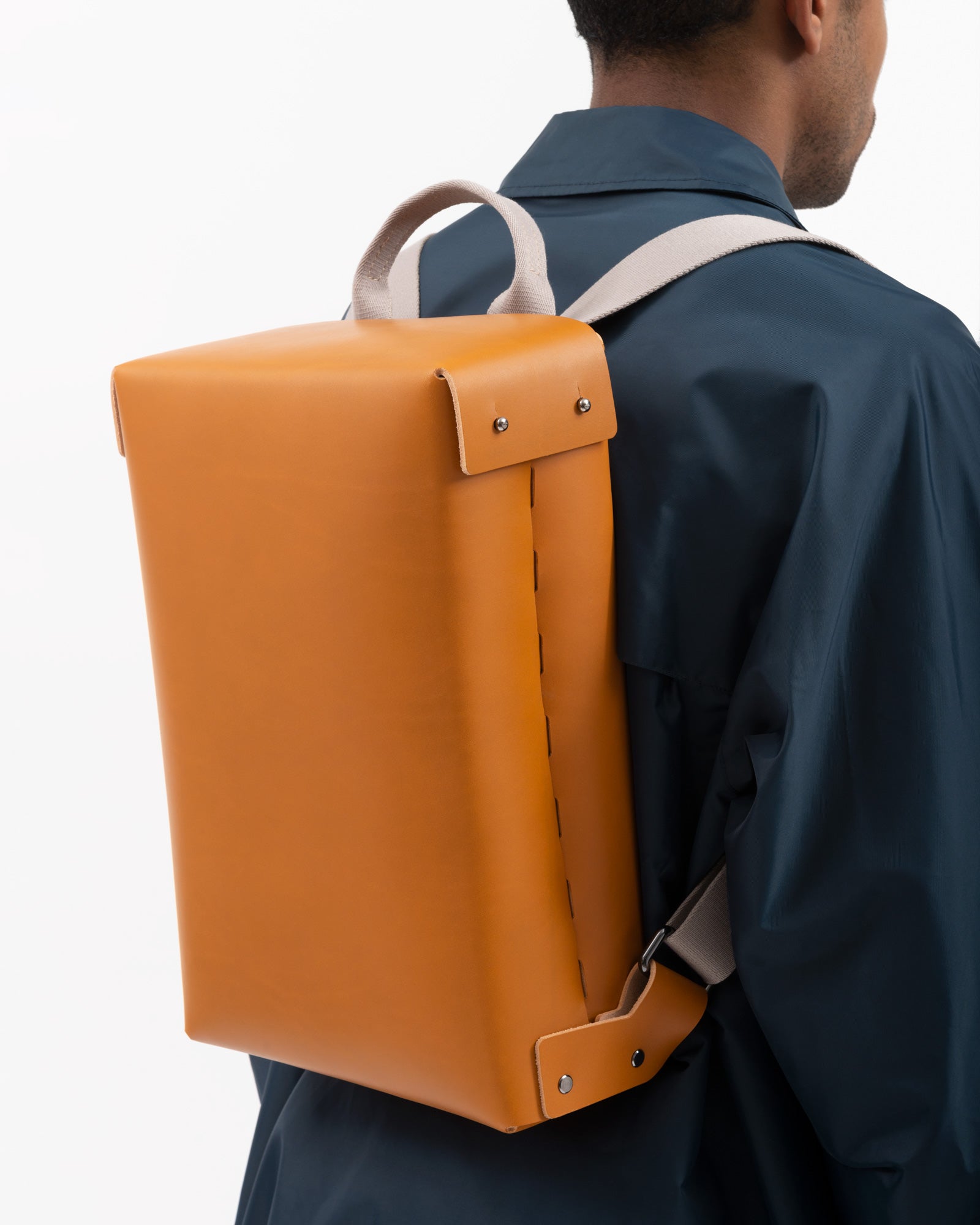 Mod. 035 in Camel