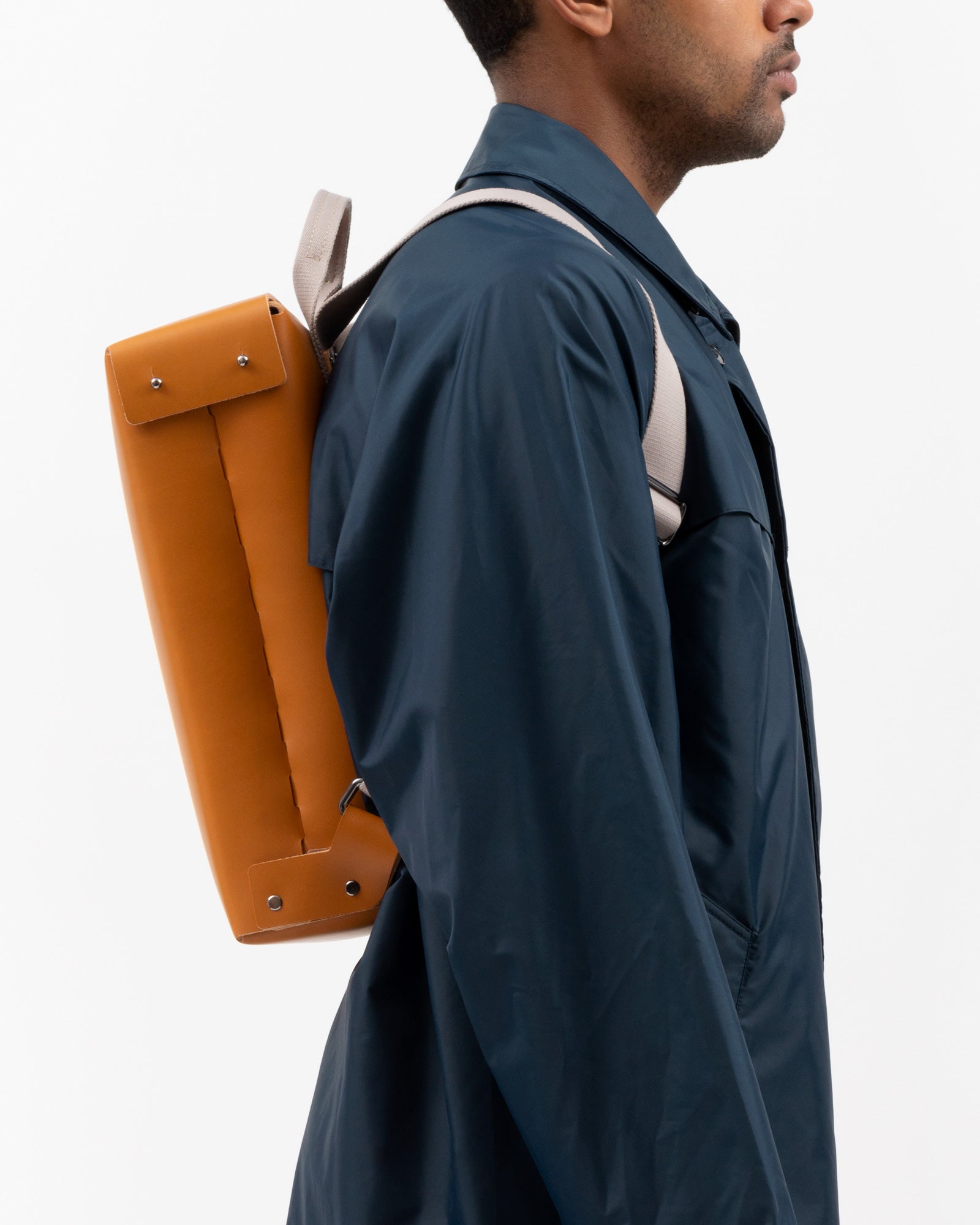 Mod. 035 in Camel